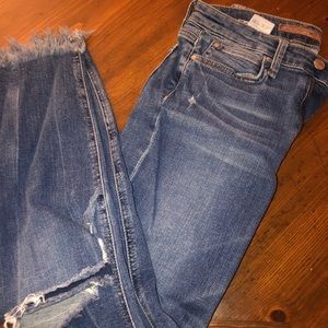 Joe’s jeans cropped frayed jeans
